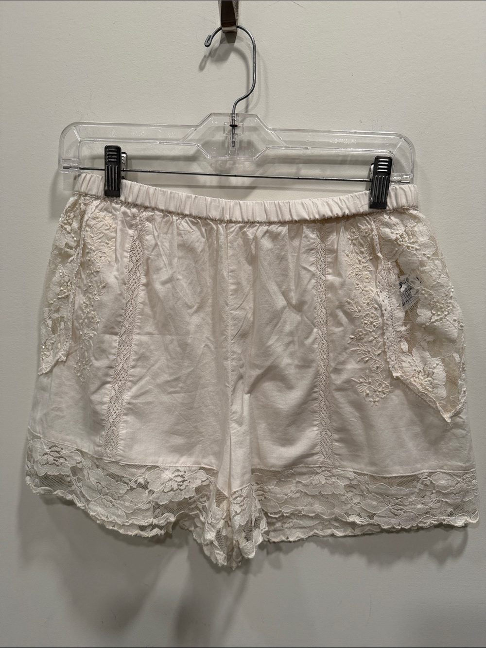 Lace-Trim Cotton Blend Shorts - Cream